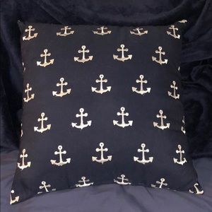 Navy Anchor Pillow!
